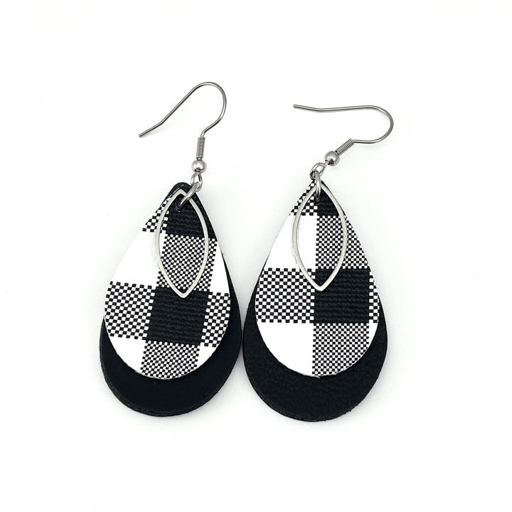 Buffalo Plaid earrings with charm - Be Inspired UP