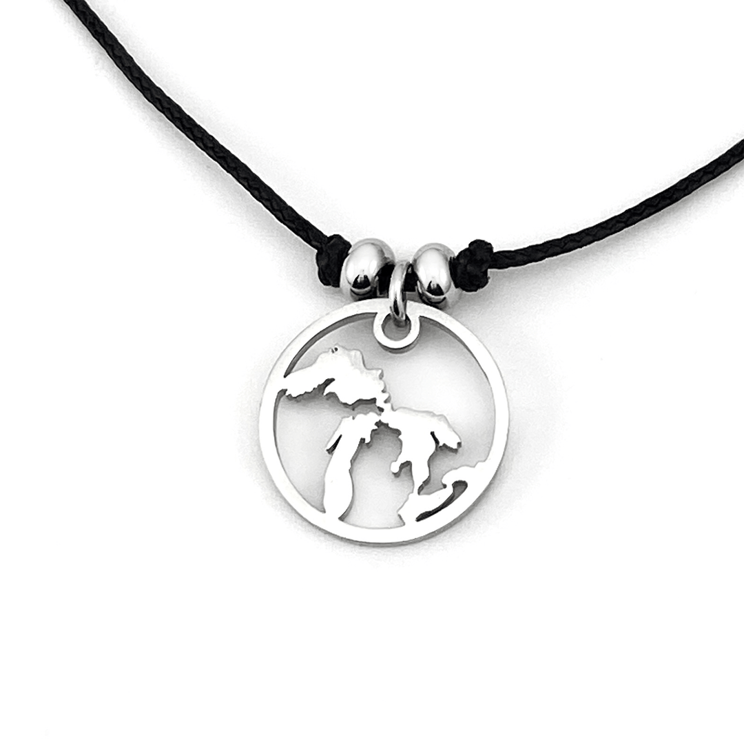 Great Lakes Circle Outline Choker/Collar Pendant - Be Inspired UP
