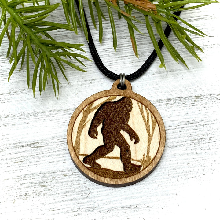 Bigfoot in Woods Pendant wooden engraved - Be Inspired UP