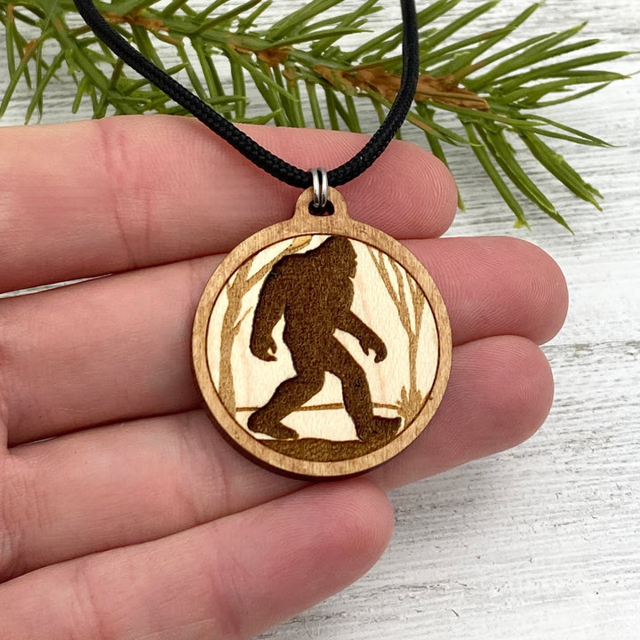 Bigfoot in Woods Pendant wooden engraved - Be Inspired UP