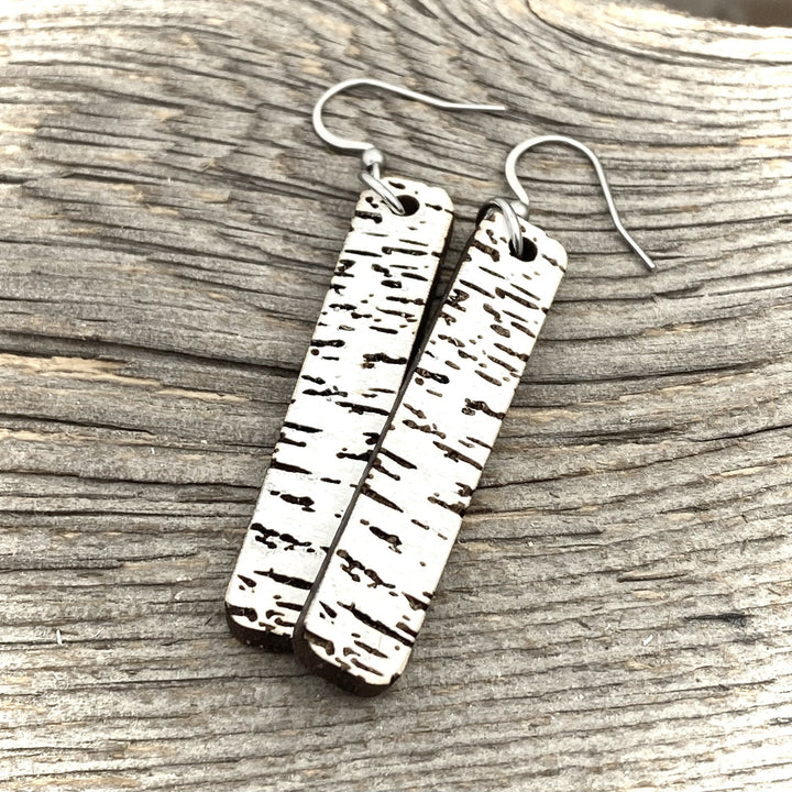 Birch Engraved Wood earrings, vertical bar - Be Inspired UP