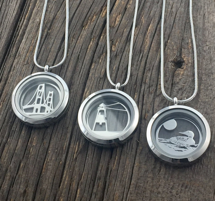 Compass Glass Locket - Be Inspired UP