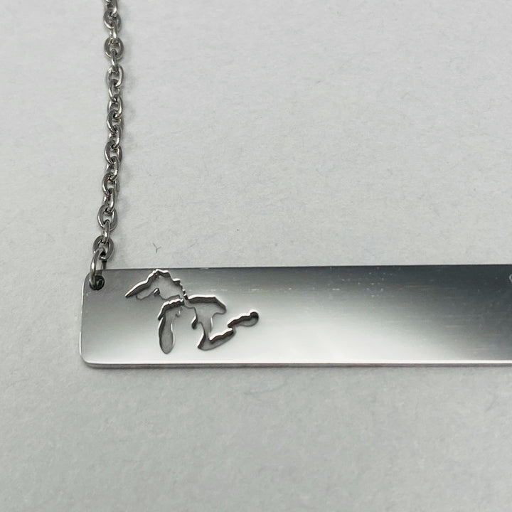 Great Lakes Cutout Bar Pendant, Horizontal Silver - Be Inspired UP