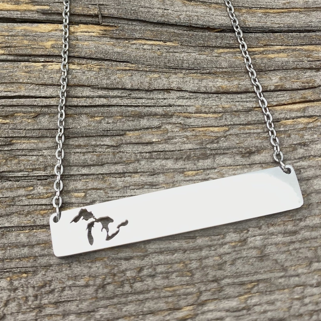 Great Lakes Cutout Bar Pendant, Horizontal Silver - Be Inspired UP