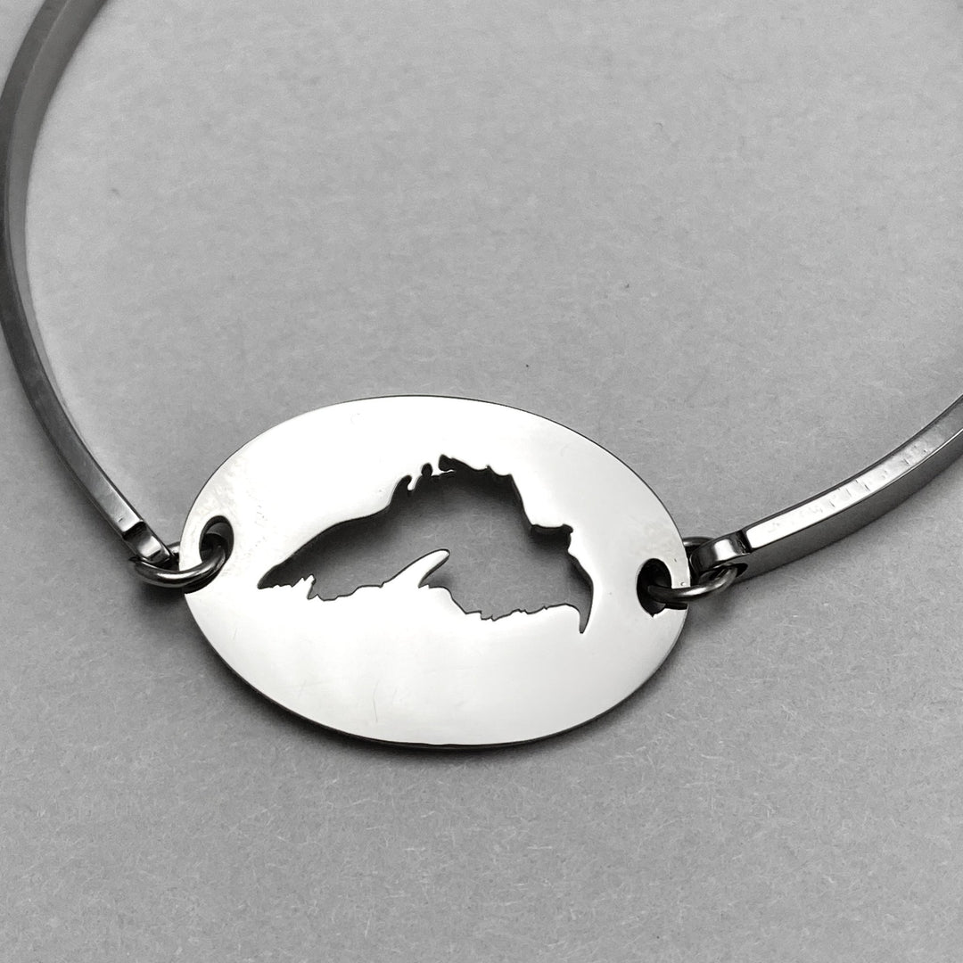 Lake Superior Cutout Large Charm Bracelet (OVAL) - Be Inspired UP