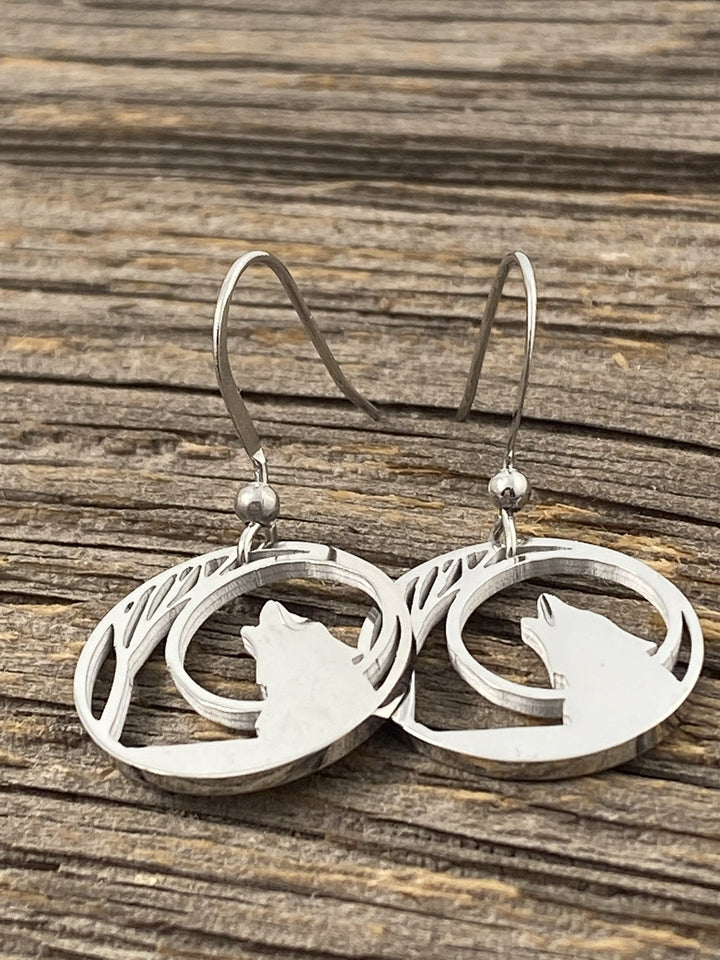 Lone Wolf Earrings - Be Inspired UP