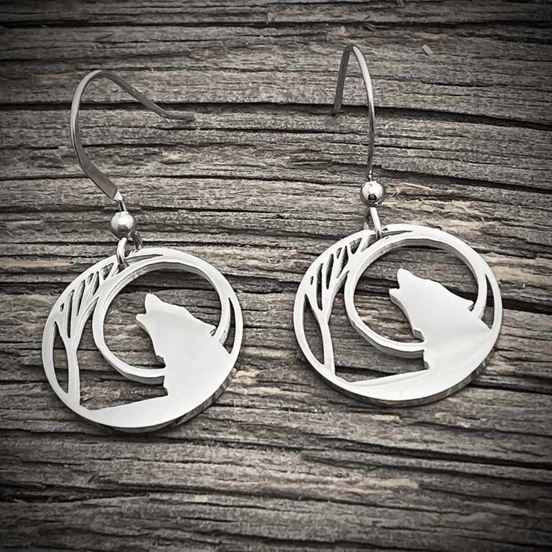 Lone Wolf Earrings - Be Inspired UP