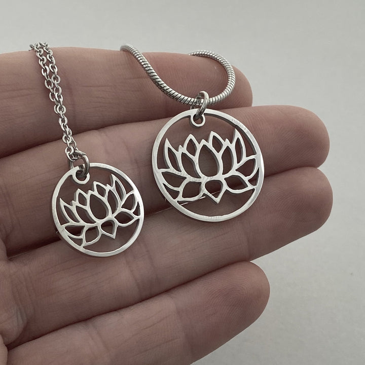 Lotus Flower Pendant large or petite - Be Inspired UP