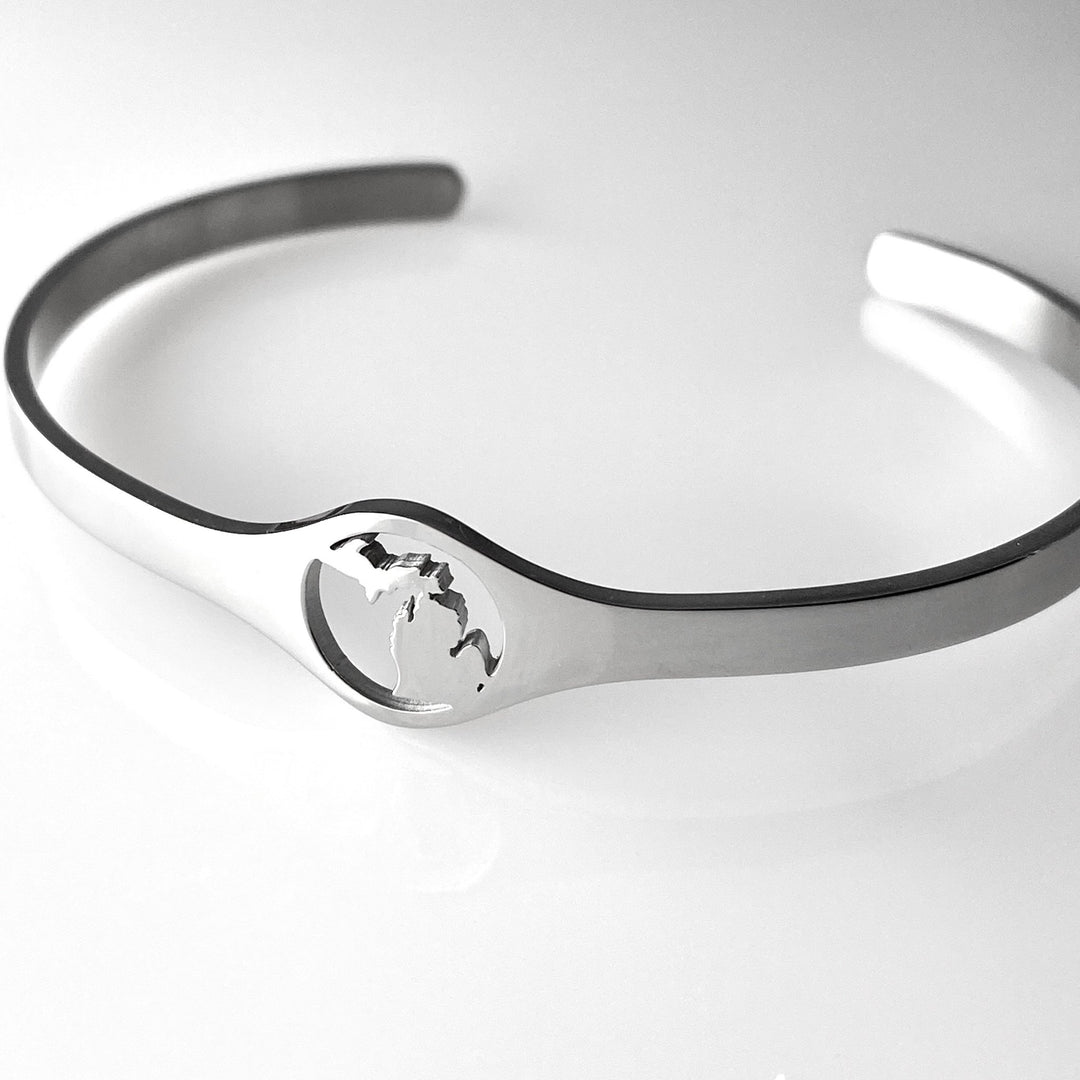 *Michigan Cutout Bracelet, Adjustable - Be Inspired UP