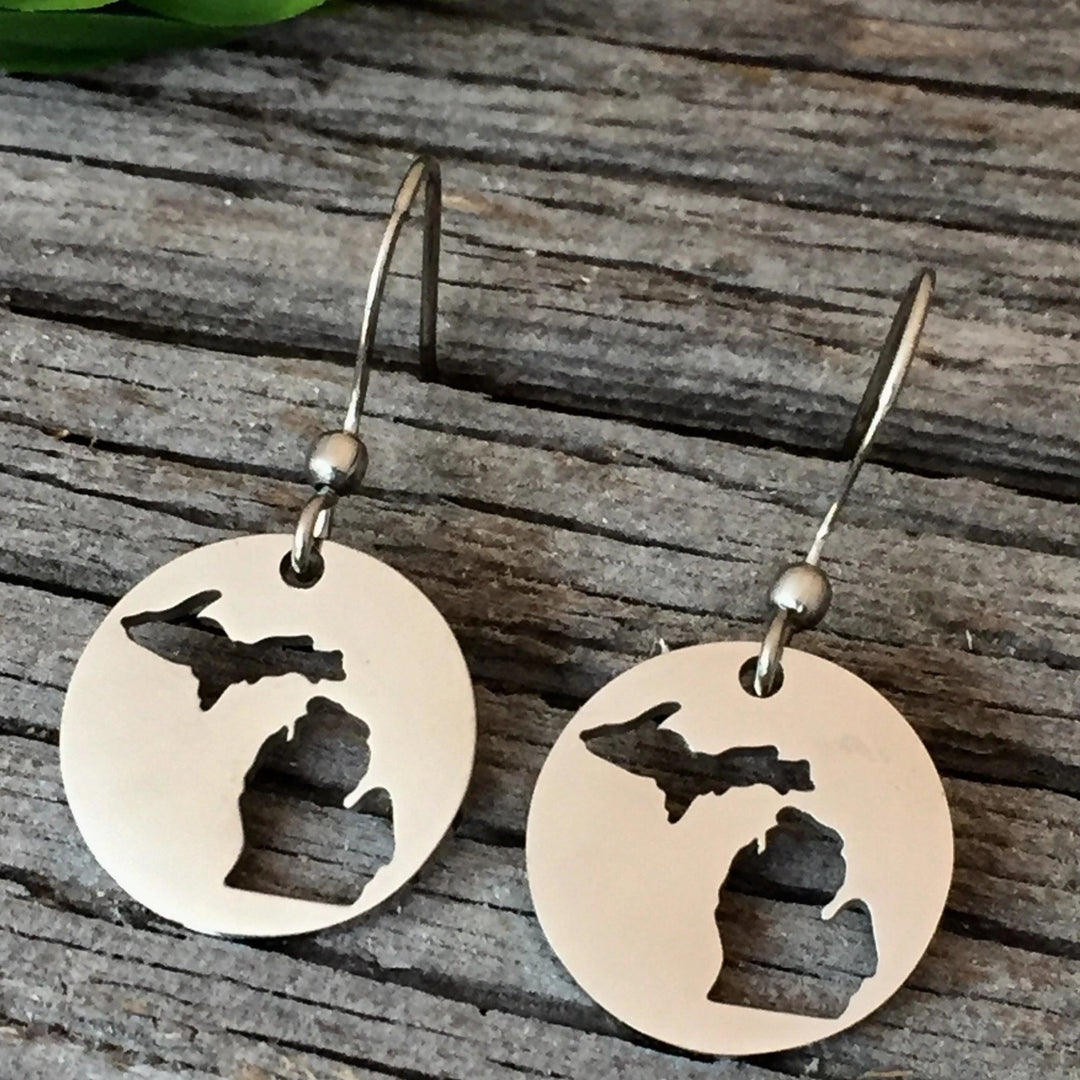 Michigan Cutout Earrings - Be Inspired UP