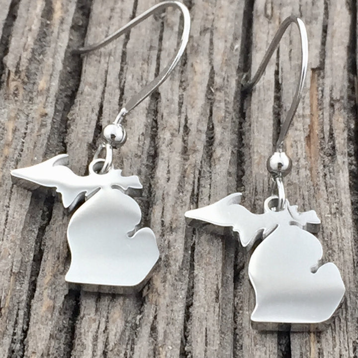 Michigan Earrings - Be Inspired UP