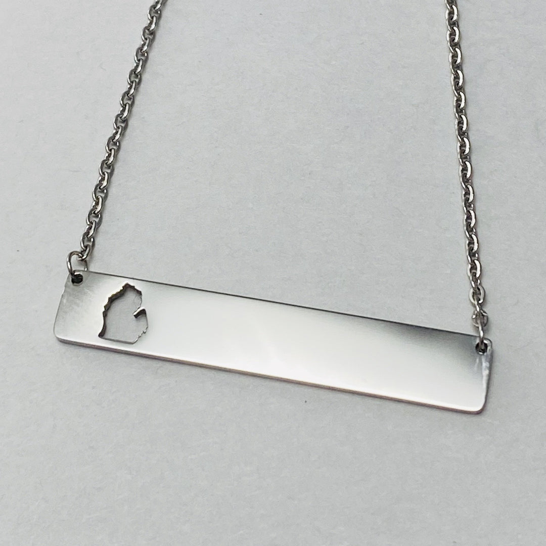 Michigan Mitten Cutout Bar Pendant, Horizontal Silver - Be Inspired UP