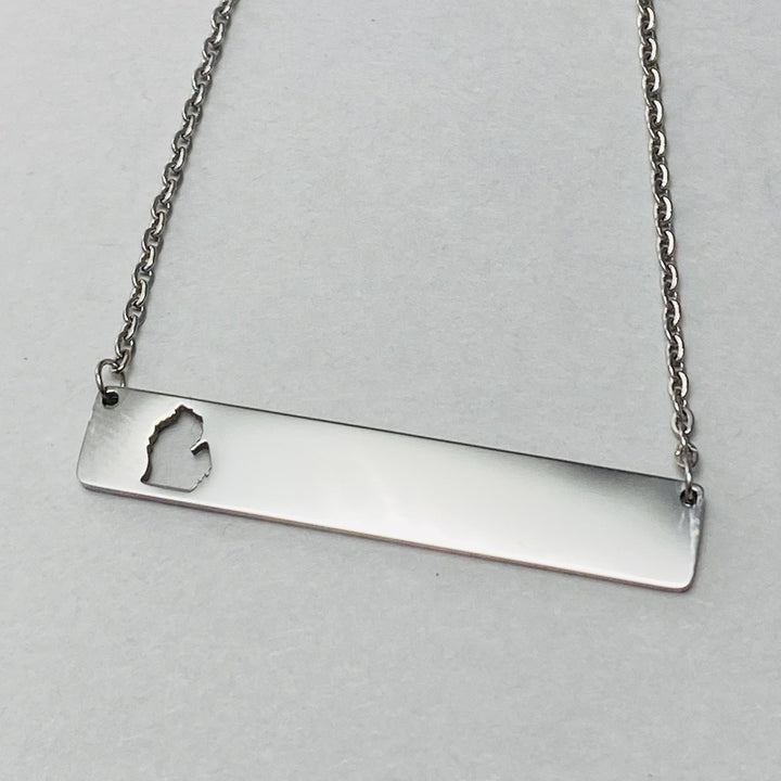 Michigan Mitten Cutout Bar Pendant, Horizontal Silver - Be Inspired UP