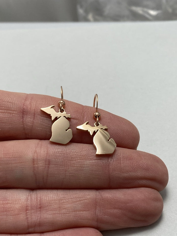 Michigan Rose Gold Outline Earrings - Be Inspired UP