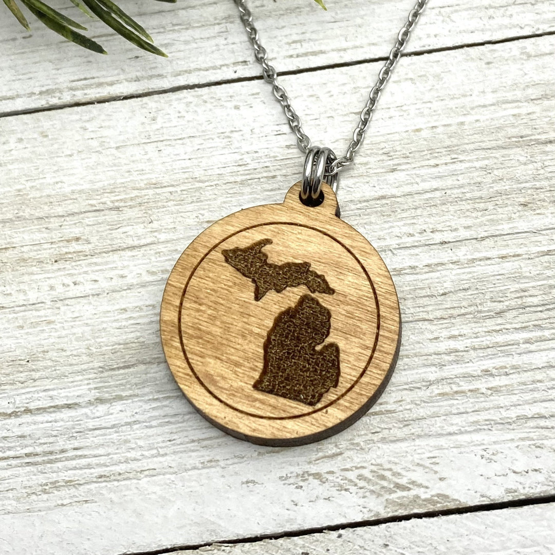 Michigan Wooden Pendant - Be Inspired UP