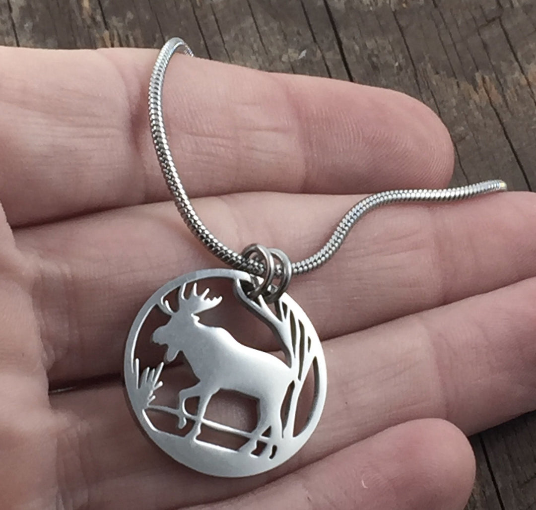 Moose Woods Pendant, large or petite - Be Inspired UP