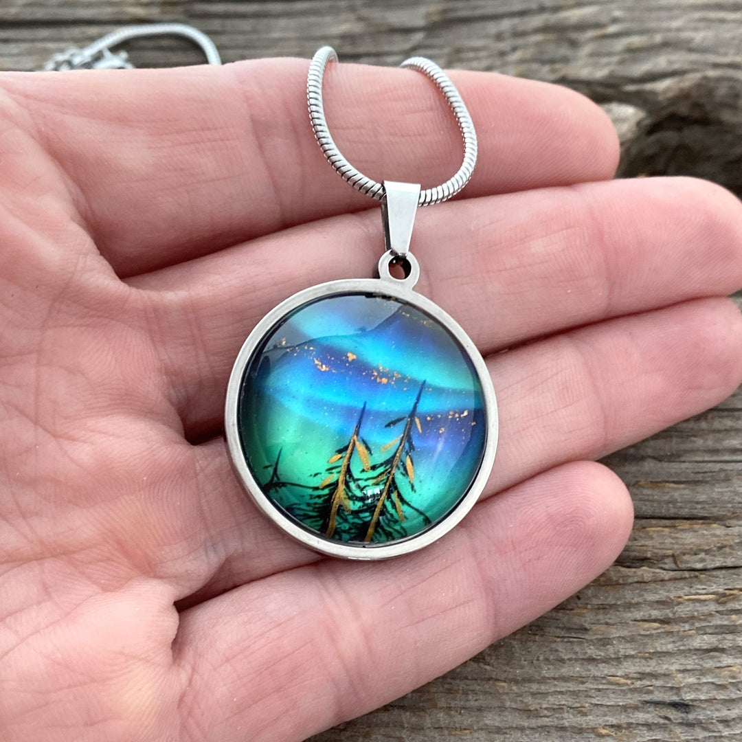 Northern Lights "Tree Tops" Pendant, large - Be Inspired UP