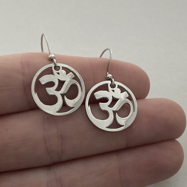 Om Symbol Earrings - Be Inspired UP