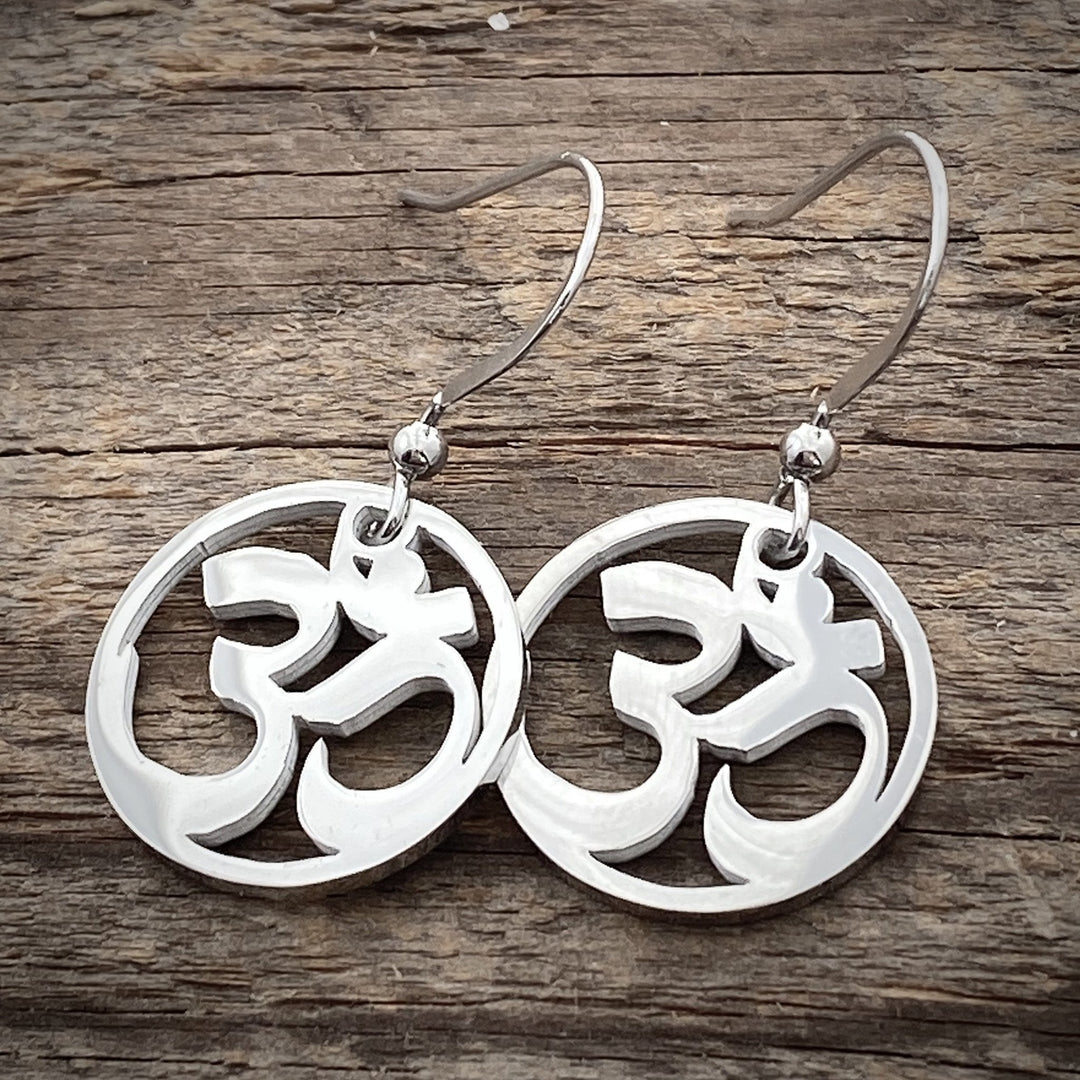 Om Symbol Earrings - Be Inspired UP