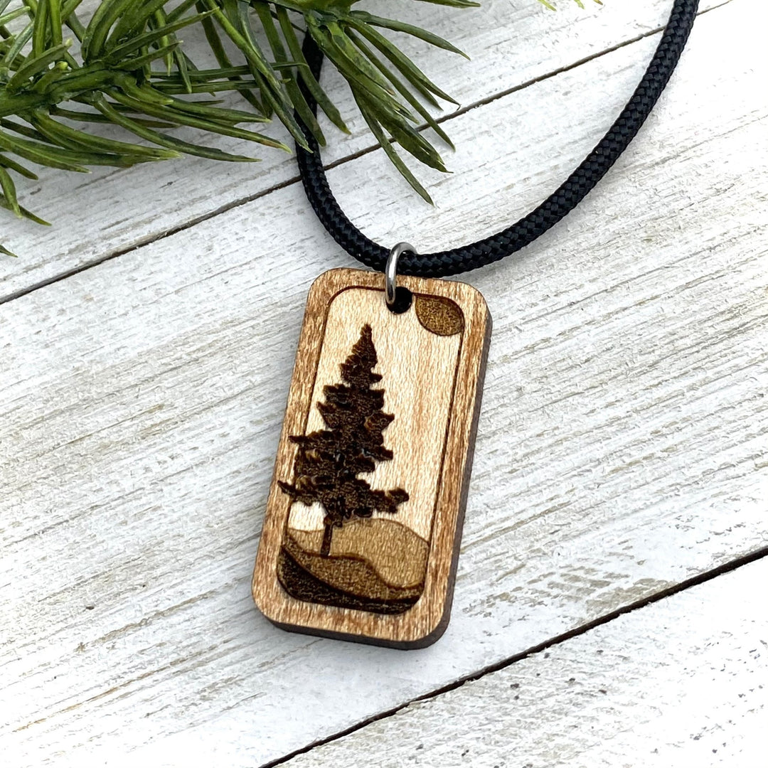 Tree wilderness wood pendant - Be Inspired UP