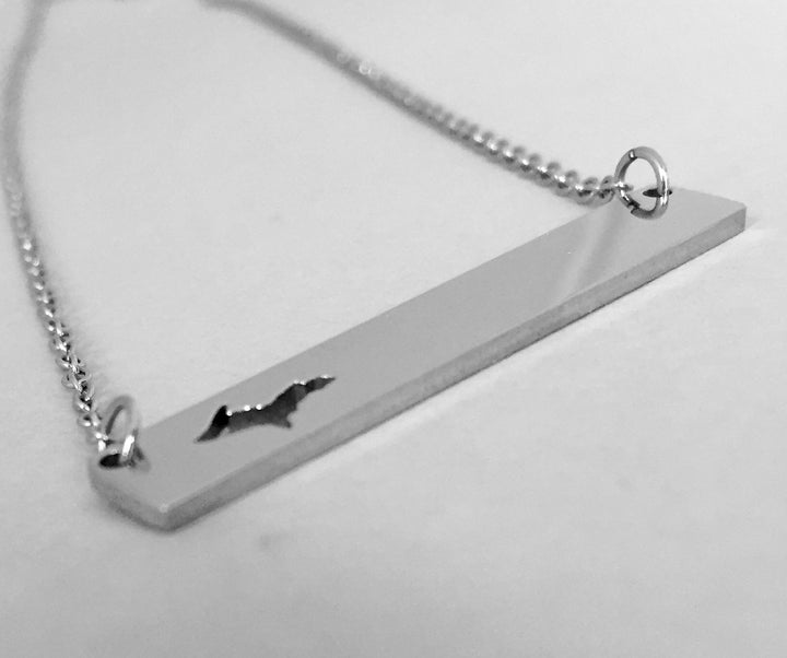 UP Cutout Bar Pendant, Horizontal Silver - Be Inspired UP